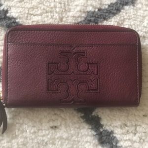 Tory Burch wallet